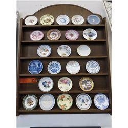 Miniature plates & rack, 24 pieces
