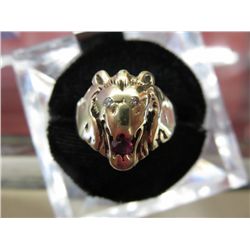10 kt gold estate lion ring