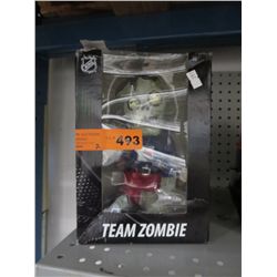 2 Team Zombie NHL figurines