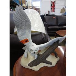 Owl statue 11" x 8" x 15"
