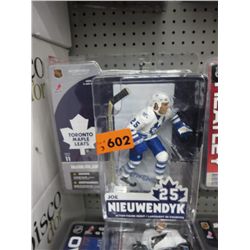 3 McFarlane's NHL figurines