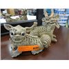 Image 1 : Two clay Foo dogs