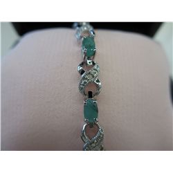 Genuine Emerald tennis bracelet with Diamond