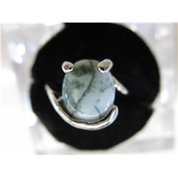 Five rings set with genuine gemstones