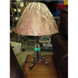 Triple Gun Lamp