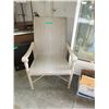 Image 1 : Patio chair, good condition.