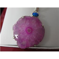 Sterling silver pendant & chain