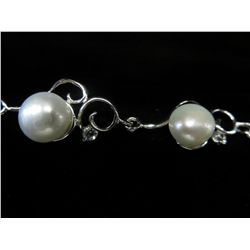 Pearl & crystal ladies bracelet