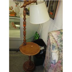 Wooden side table/lamp