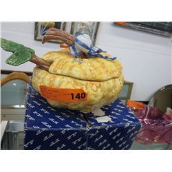 Fitz & Floyd harvest pumpkin soup tureen & ladle