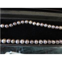 Saltwater pearl necklace