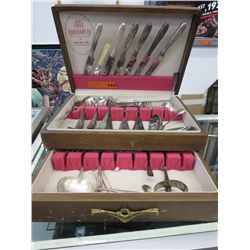 Silverware box with silver plated flatware