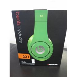 Beats by Dr. Dre  isolation headphones - GREEN