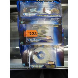 3  Star Wars micro-machines -New in package