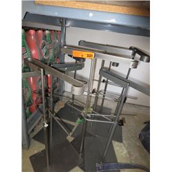 8 display stands