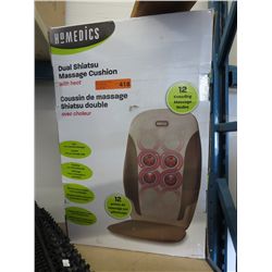 Dual Shiatsu massage cushion, with heat