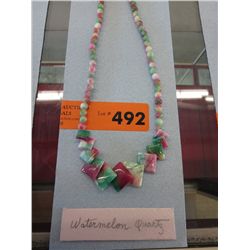 Graduated quartz bead necklace - Watermelon Quartz