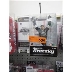 3 McFarlane's Legends of Hockey figurines
