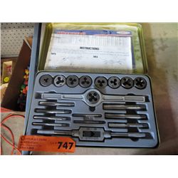 Tap and die set, in case