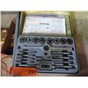 Image 1 : Tap and die set, in case