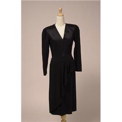 VINTAGE guy laroche dress The long sleeved V-neck dress has a faux asymmetrical peplum in front a...