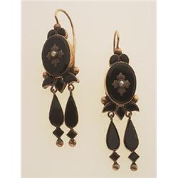 Victorian onyx and gold pendant style earrings In low karate rose gold, shepherd hook wires suspe...