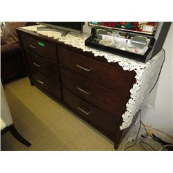 NEW -  Wood dresser, 6 drawer