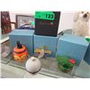 Image 1 : 4 Magnifique porcelain collectible boxes