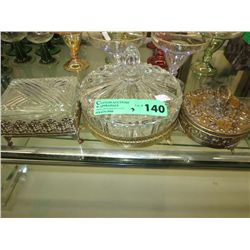 Vintage 3 piece dresser set - large items