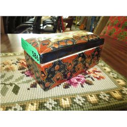 Glazed porcelain lidded box, hand painted