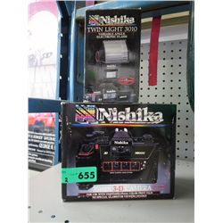 Nishika 35mm 3-D camera & twin light flash