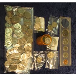 1548. 1971 D Five-Piece Set of U.S. BU Coins. Cent to halves. Mounted in a Snap Tight case; 2002 D R
