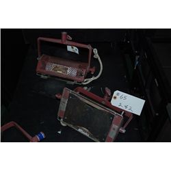 2 - Mole Richardson Type 2921 1K  Mole Quartz Nooklites