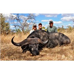 7-Day Cape Buffalo and Plains Game Hunt for One Hunter in Maasailand, Tanzania