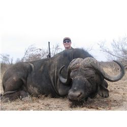 10-Day Cape Buffalo Hunt for One Hunter and One Observer in South Africa - Includes Trophy Fee and T