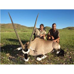 5-Day Plains Game Hunt for Two Hunters and Two Non-Hunters in Namibia - Includes Trophy Fees