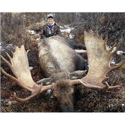 10-Day Moose Hunt for One Hunter in the Yukon Territory