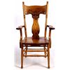 Image 7 : 6 Oak Pressback Chairs