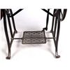 Image 10 : Antique Sewing Machine