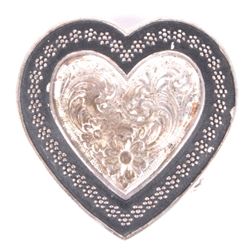 Montana Silversmiths Heart Buckle