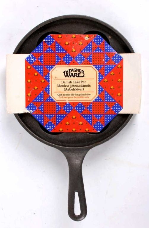 Wagner Ware Griswold Cast Iron Danish Cake Pan Thi