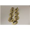 Image 2 : ONE 14KT YELLOW GOLD AND WHITE GOLD ITALIAN MADE MODERN LINK STYLE BRACELET. THE BRACELET WEIGHS