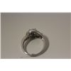 Image 3 : ONE LADIES 14KT WHITE GOLD TEAL BLUE (ENHANCED) AND NEAR COLOURLESS DIAMOND SET DRESS RING. THE