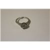 Image 2 : ONE LADIES 14KT WHITE GOLD DIAMOND SET ENGAGEMENT OR DRESS RING. THE RING HAS A TOTAL DIAMOND