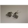 Image 2 : ONE PAIR OF 10KT WHITE GOLD AMETHYST AND DIAMOND SET DANGLING EARRINGS. SET WITH 10 SINGLE CUT