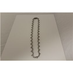 ONE 14KT WHITE GOLD DIAMOND SET CHOKER LENGTH NECKLACE. THE NECKLACE IS THREE CLAW SET WITH A TOTAL