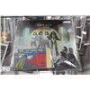 Image 1 : KISS LOVE GUN RECORD AND DYE CUT POP GUN