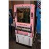 Image 2 : VINTAGE 1940'S FULLY RESTORED CIGARETTE MACHINE WITH BEAUTIFUL PIN STRIPPING