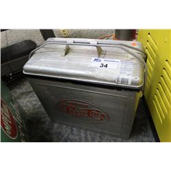 1960'S PEPSI-COLA PICNIC COOLER