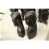 Image 2 : PAIR OF HAND CARVED EBONY MASAI WOMEN BUSTS 11" TALL